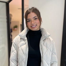 Better oral hygiene Easy to remove and clean