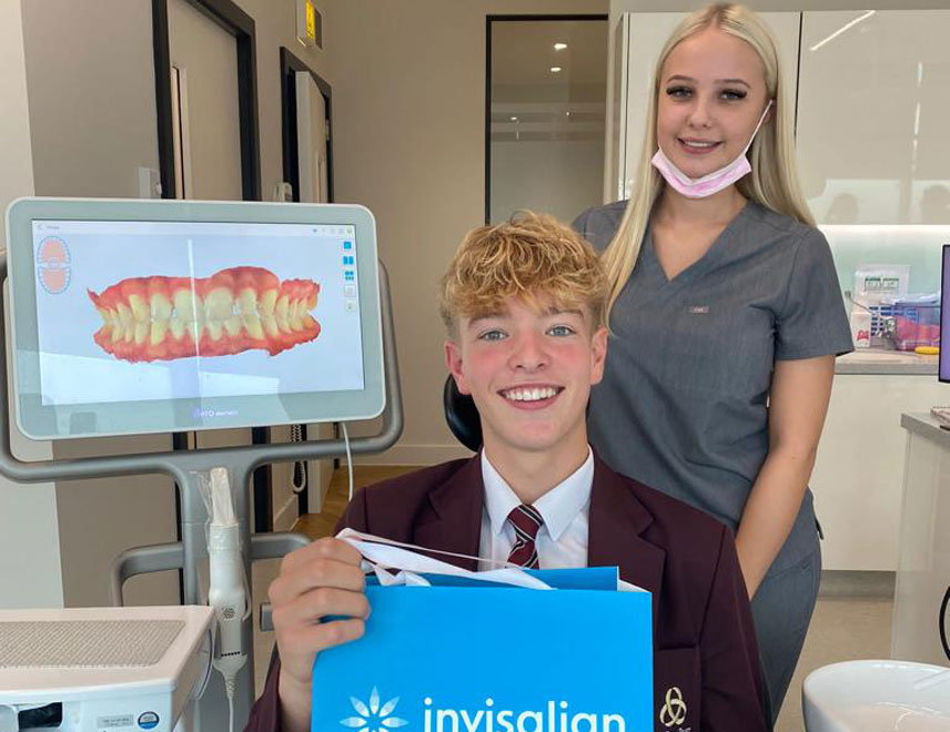 Braces vs clear aligners for teens