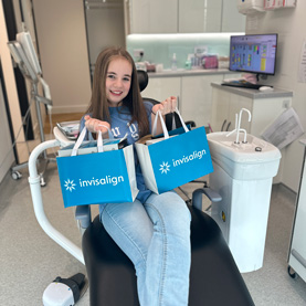 Clear & discreet Straighten teeth almost invisibly