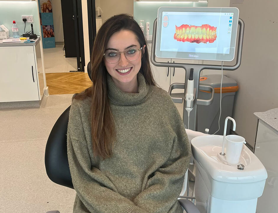 How does Invisalign® for adults work?